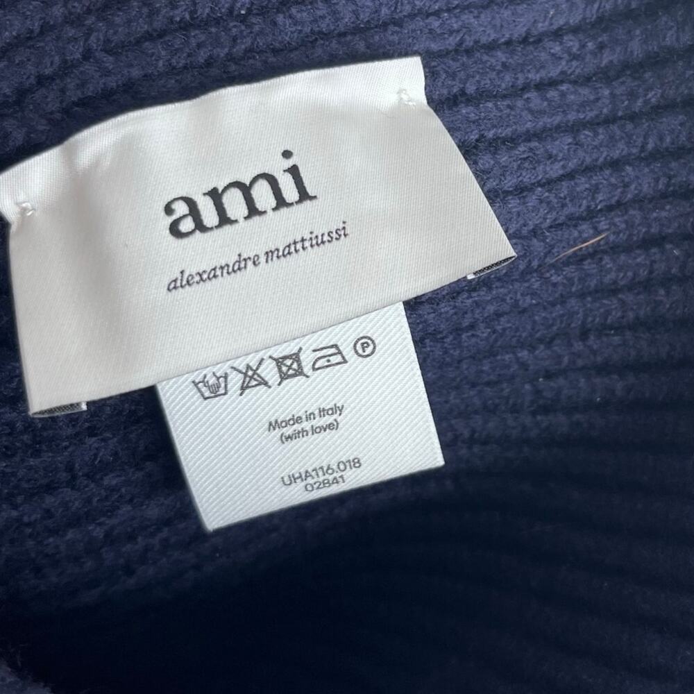 AMI Alexandre Mattiussi Ami de Coeur Beanie Navy Blue Red Heart 100% Wool Italy - Picture 3 of 4